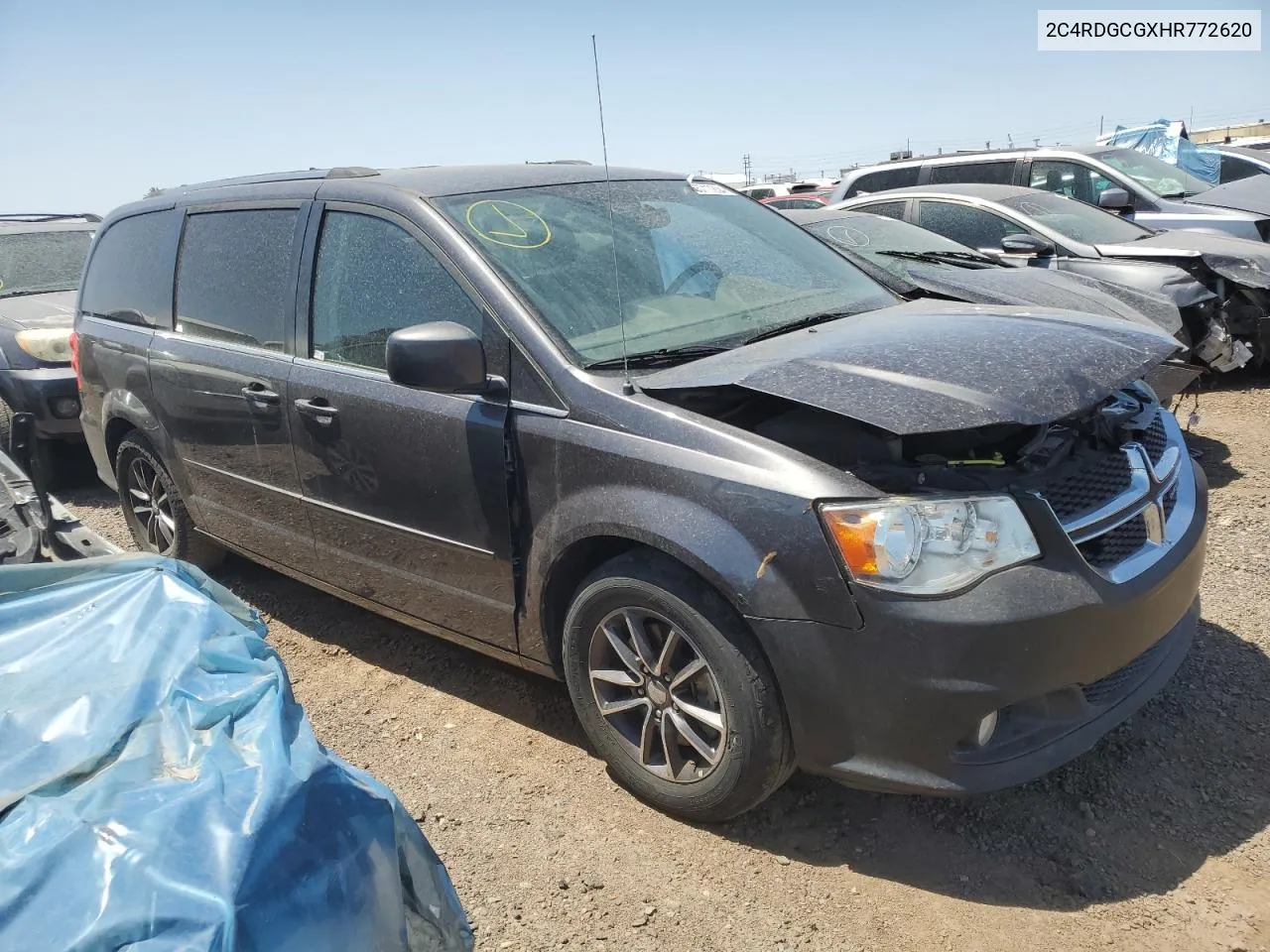 2C4RDGCGXHR772620 2017 Dodge Grand Caravan Sxt