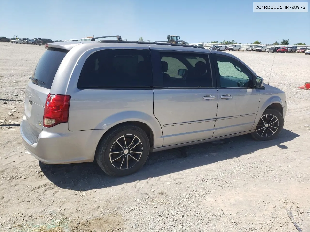 2017 Dodge Grand Caravan Gt VIN: 2C4RDGEG5HR798975 Lot: 57637494