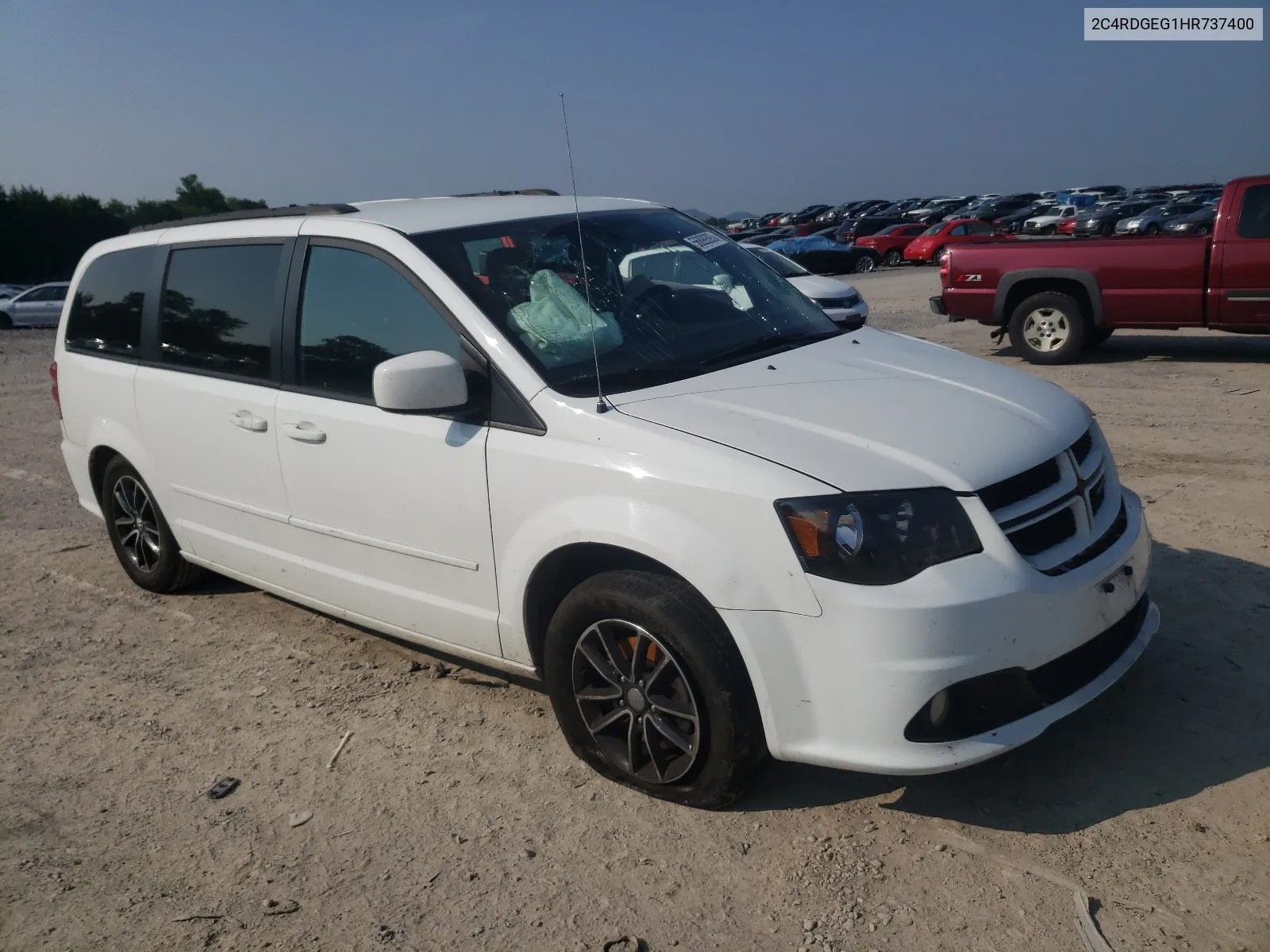 2017 Dodge Grand Caravan Gt VIN: 2C4RDGEG1HR737400 Lot: 58600194