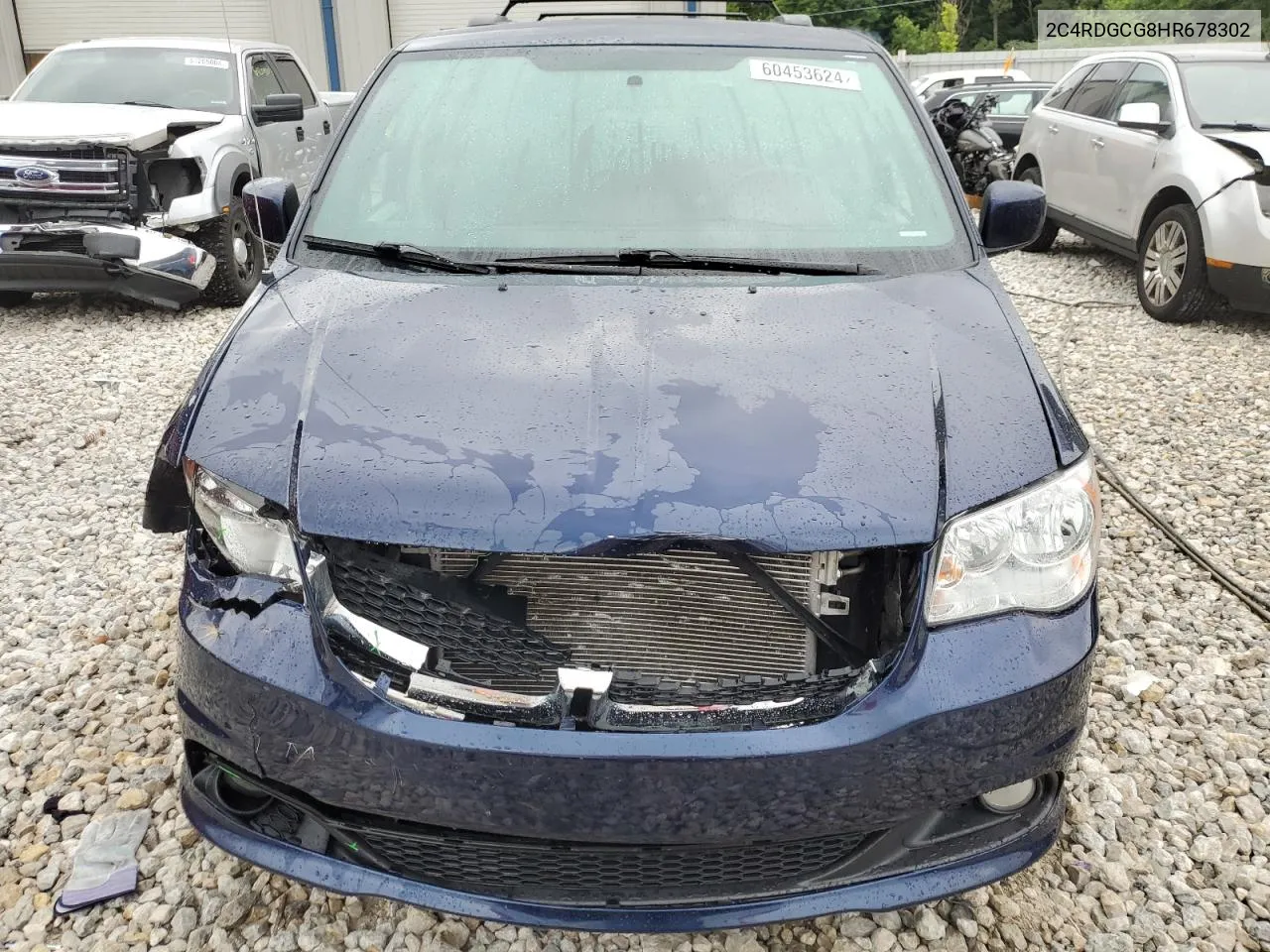 2C4RDGCG8HR678302 2017 Dodge Grand Caravan Sxt