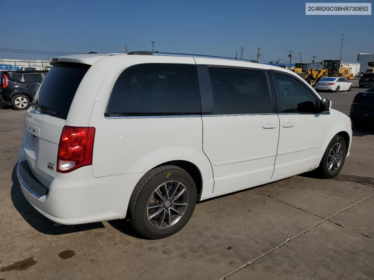 2C4RDGCG8HR730852 2017 Dodge Grand Caravan Sxt