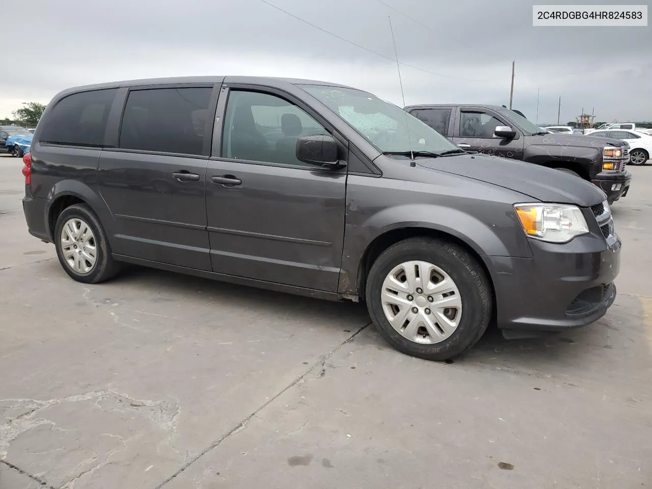 2C4RDGBG4HR824583 2017 Dodge Grand Caravan Se