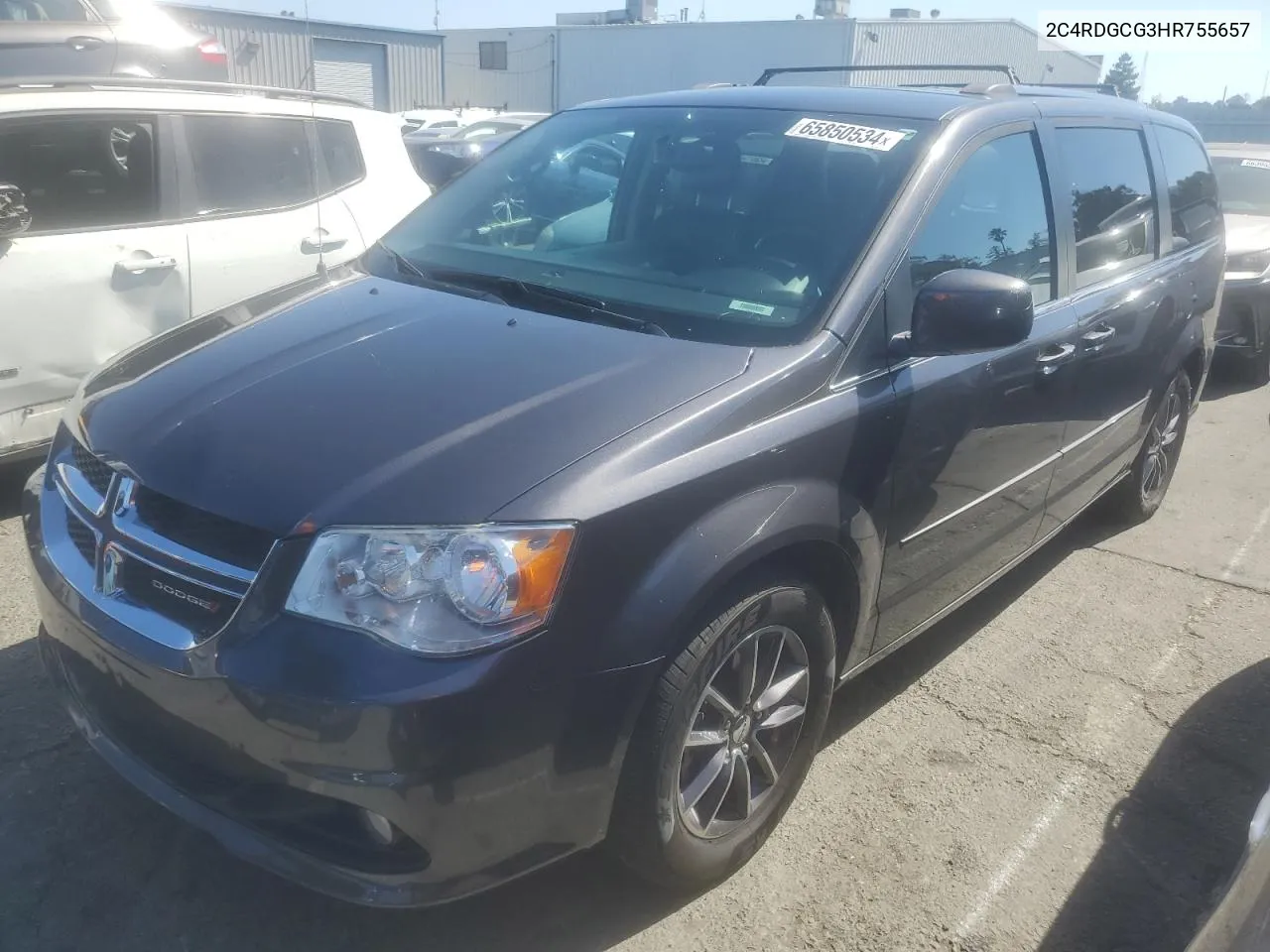 2017 Dodge Grand Caravan Sxt VIN: 2C4RDGCG3HR755657 Lot: 65850534