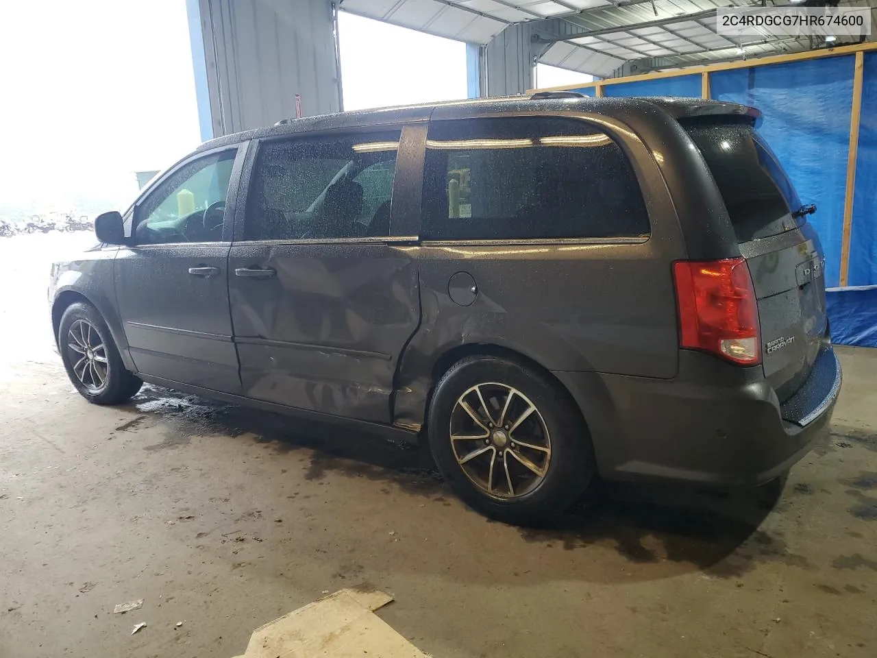 2C4RDGCG7HR674600 2017 Dodge Grand Caravan Sxt