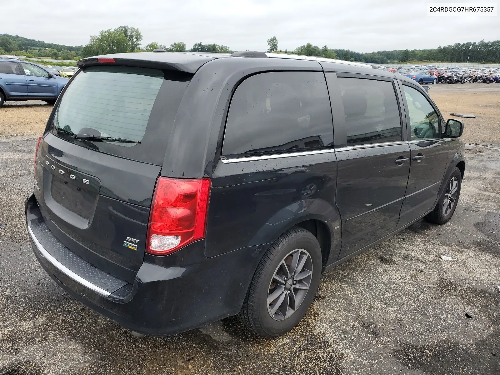 2017 Dodge Grand Caravan Sxt VIN: 2C4RDGCG7HR675357 Lot: 66181244