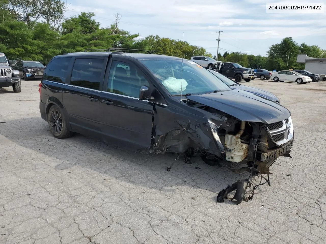 2C4RDGCG2HR791422 2017 Dodge Grand Caravan Sxt