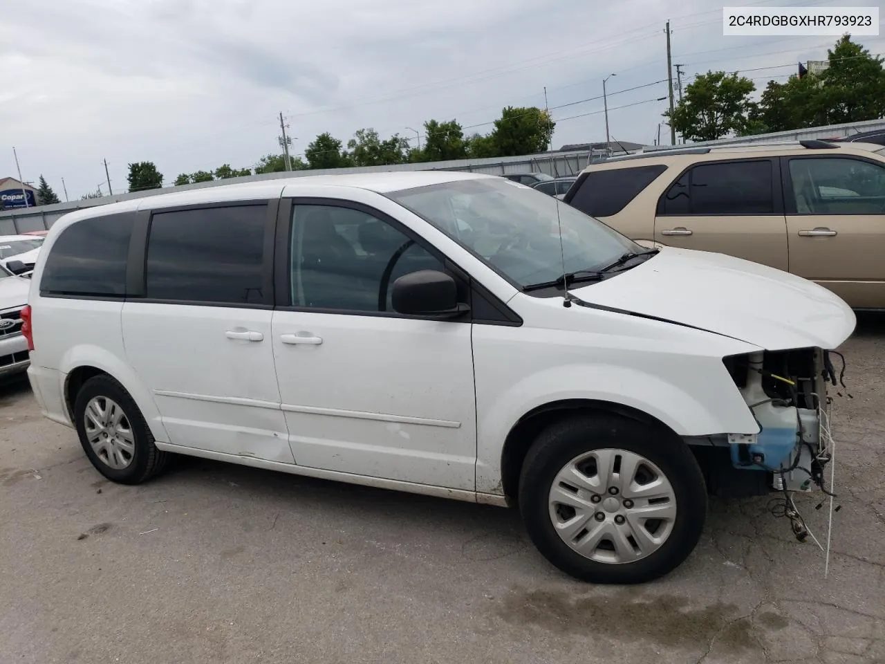 2017 Dodge Grand Caravan Se VIN: 2C4RDGBGXHR793923 Lot: 67158934