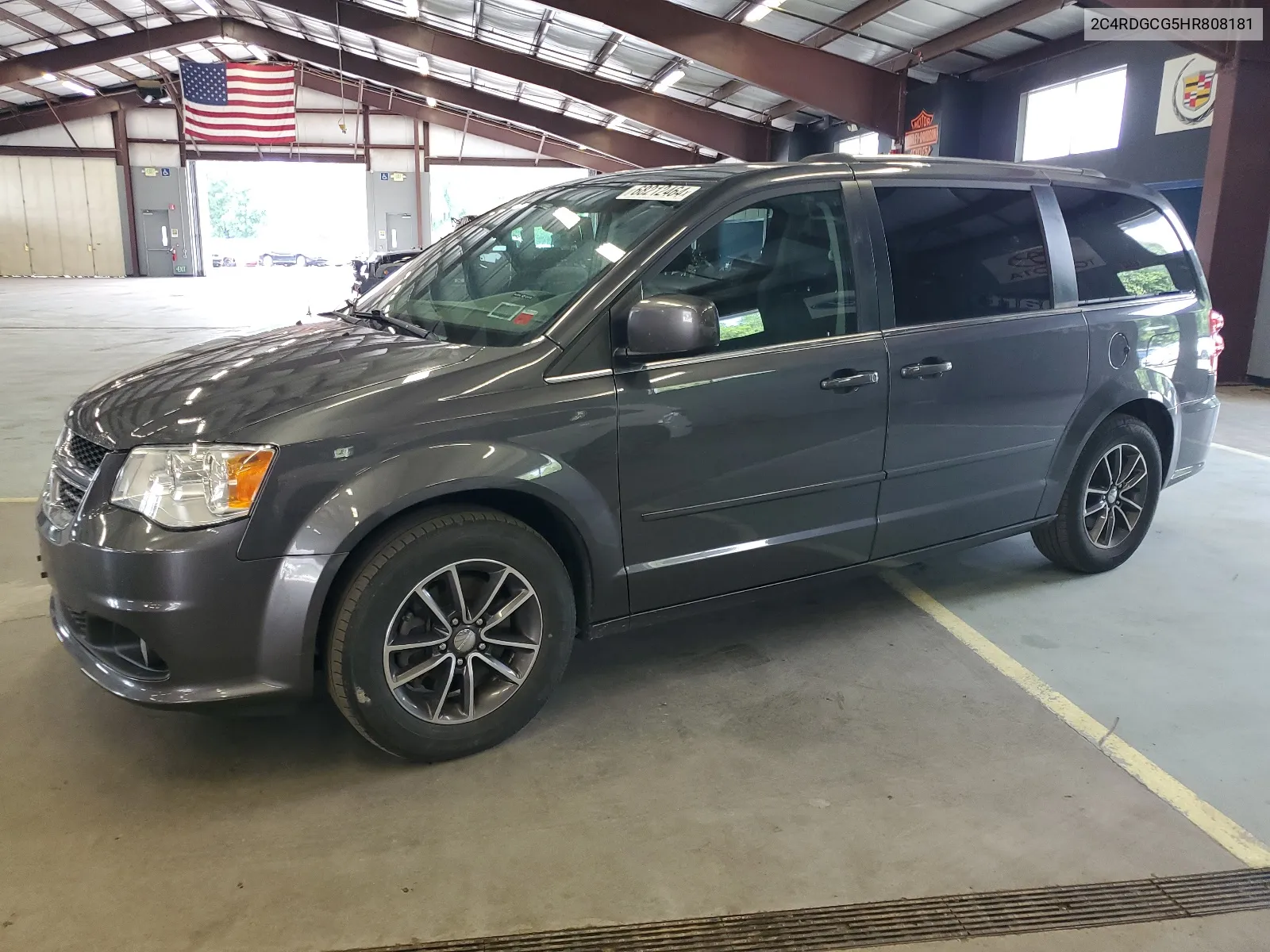 2017 Dodge Grand Caravan Sxt VIN: 2C4RDGCG5HR808181 Lot: 68212464