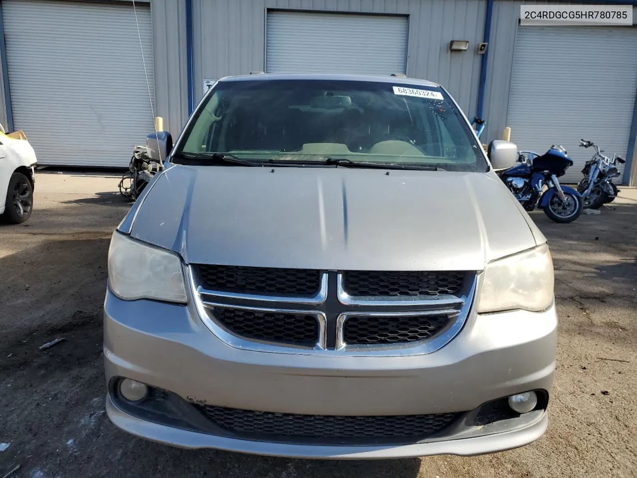 2017 Dodge Grand Caravan Sxt VIN: 2C4RDGCG5HR780785 Lot: 68360324