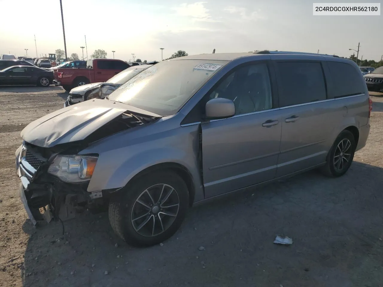 2C4RDGCGXHR562180 2017 Dodge Grand Caravan Sxt