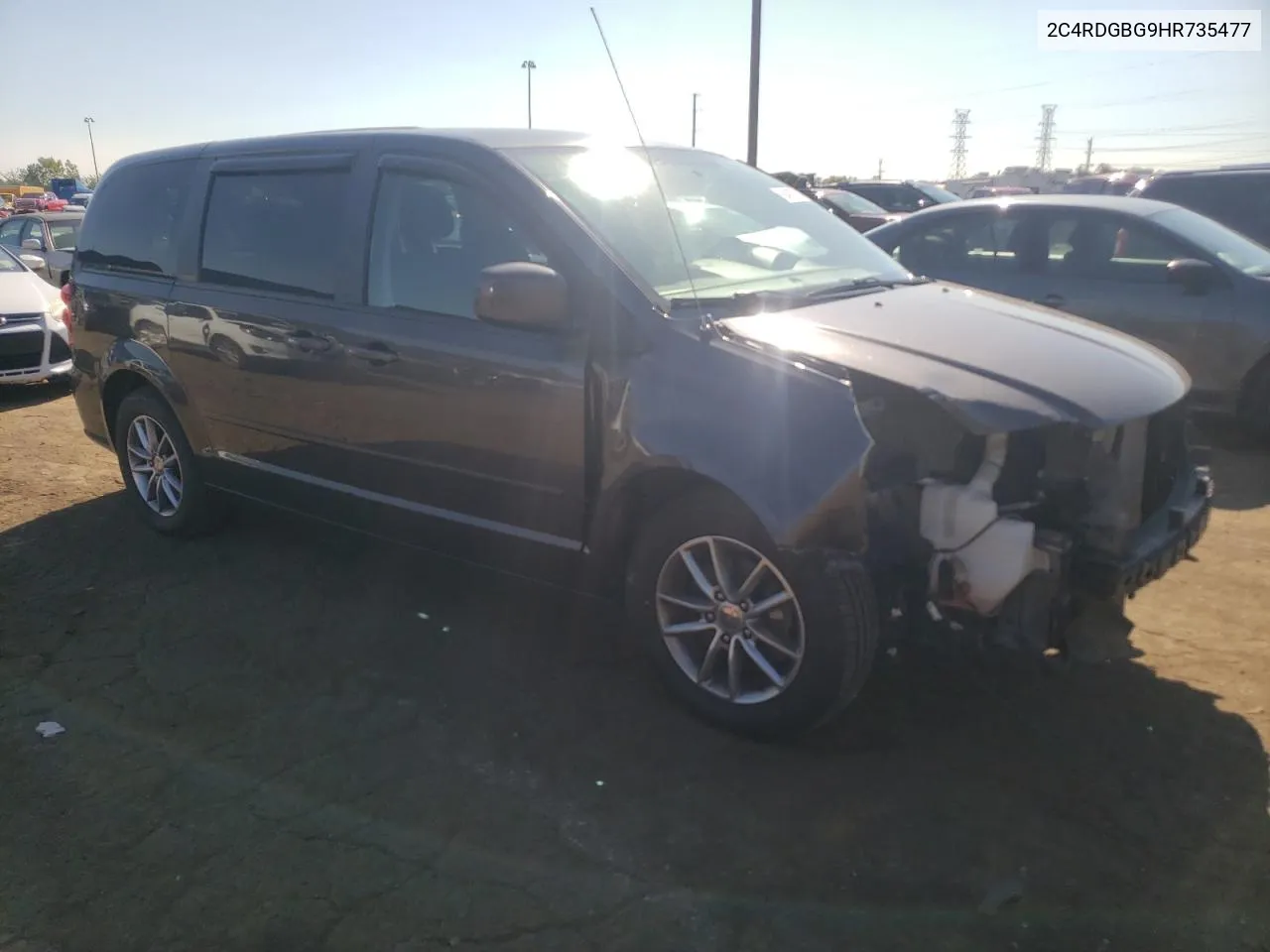 2C4RDGBG9HR735477 2017 Dodge Grand Caravan Se