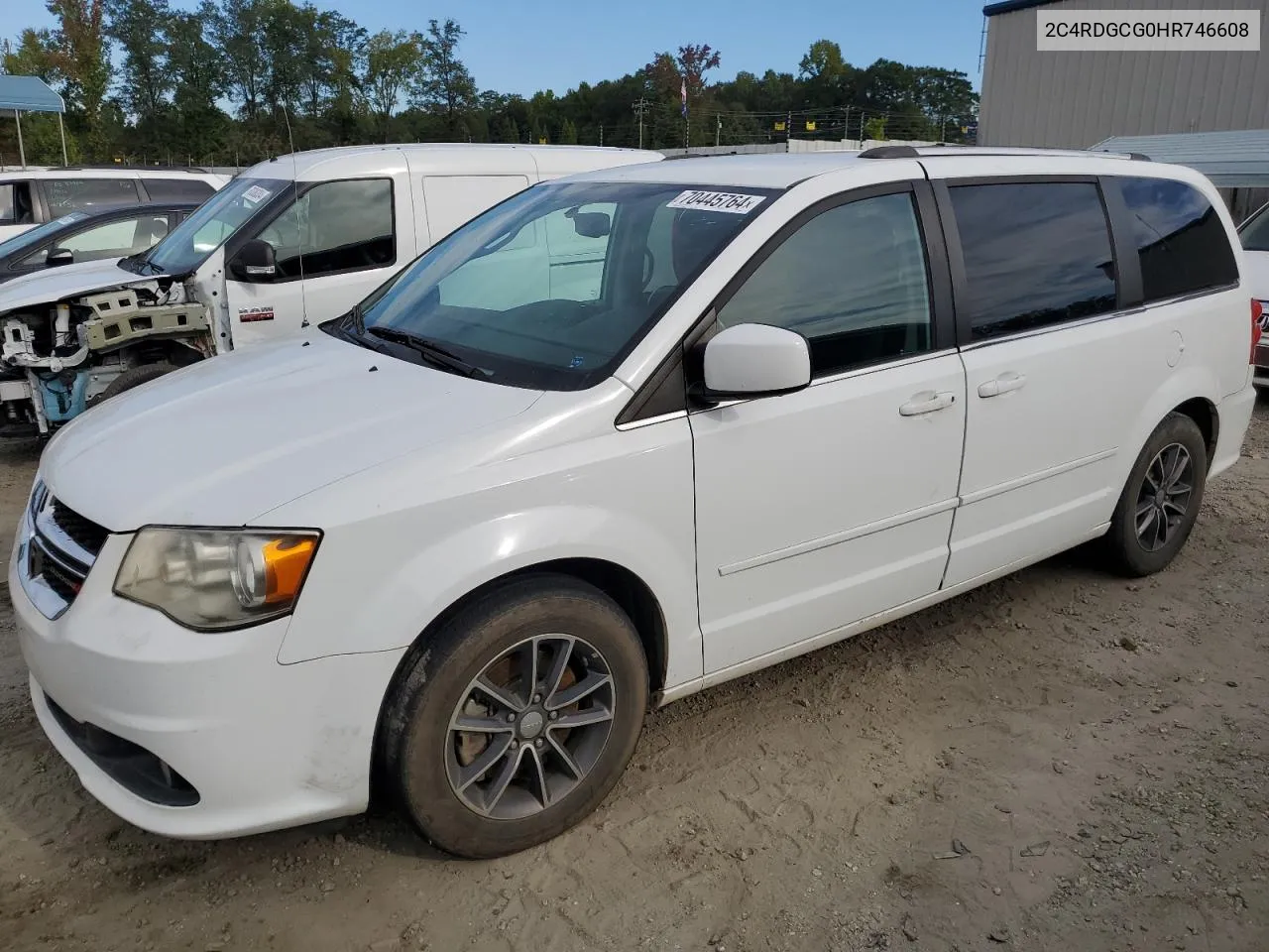 2C4RDGCG0HR746608 2017 Dodge Grand Caravan Sxt