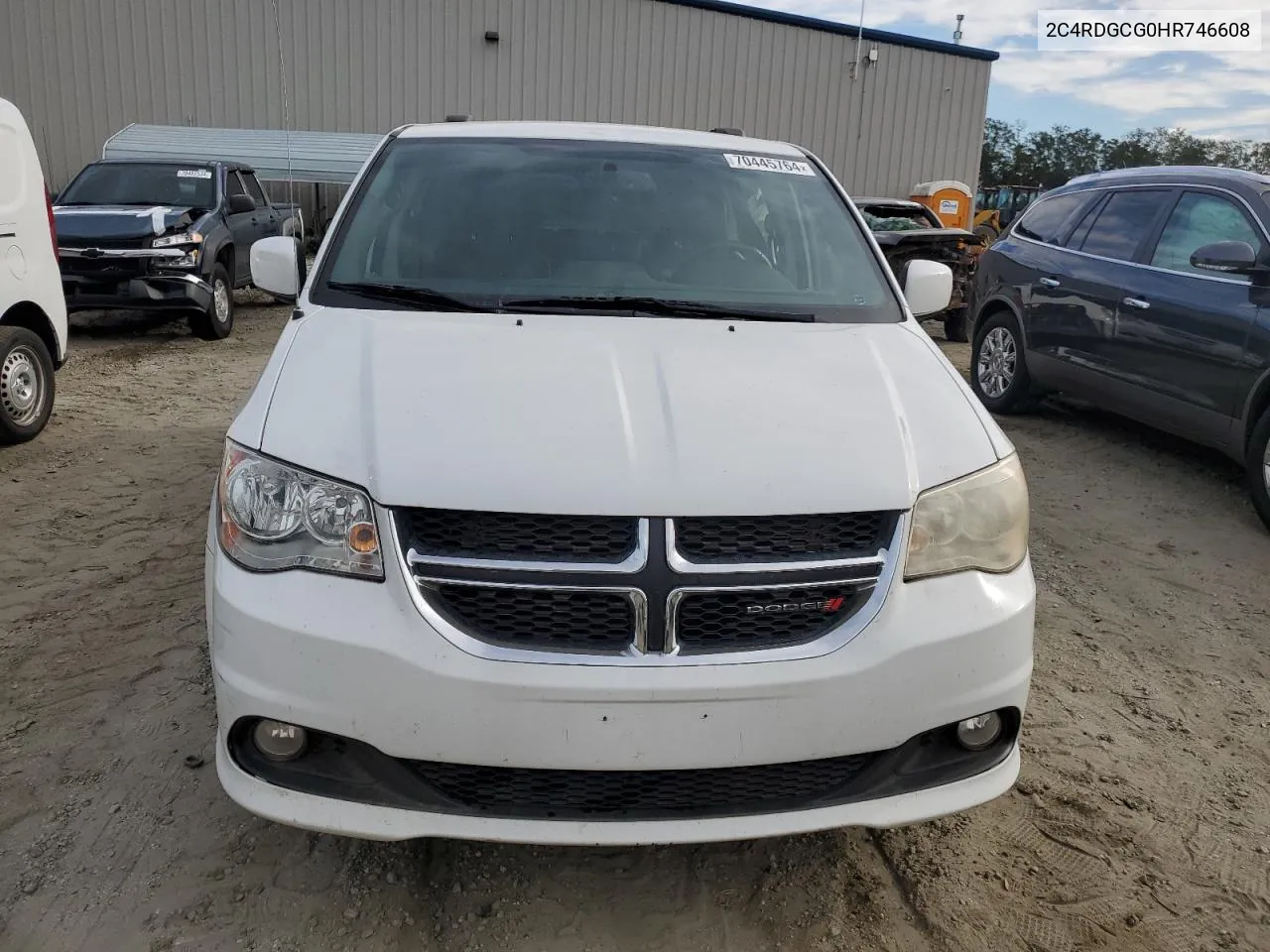 2C4RDGCG0HR746608 2017 Dodge Grand Caravan Sxt