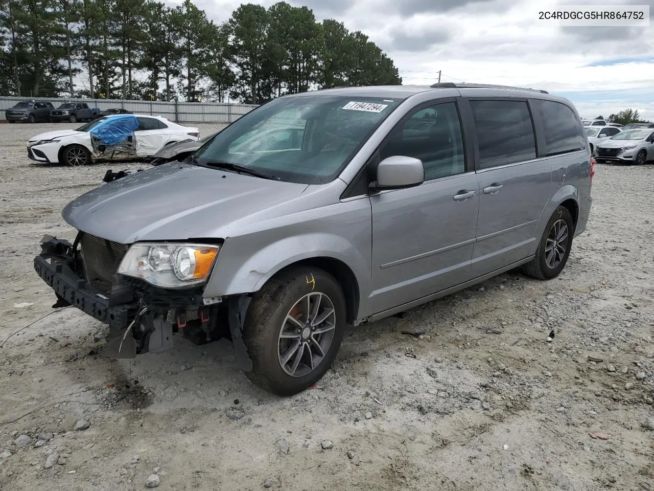 2017 Dodge Grand Caravan Sxt VIN: 2C4RDGCG5HR864752 Lot: 71947294