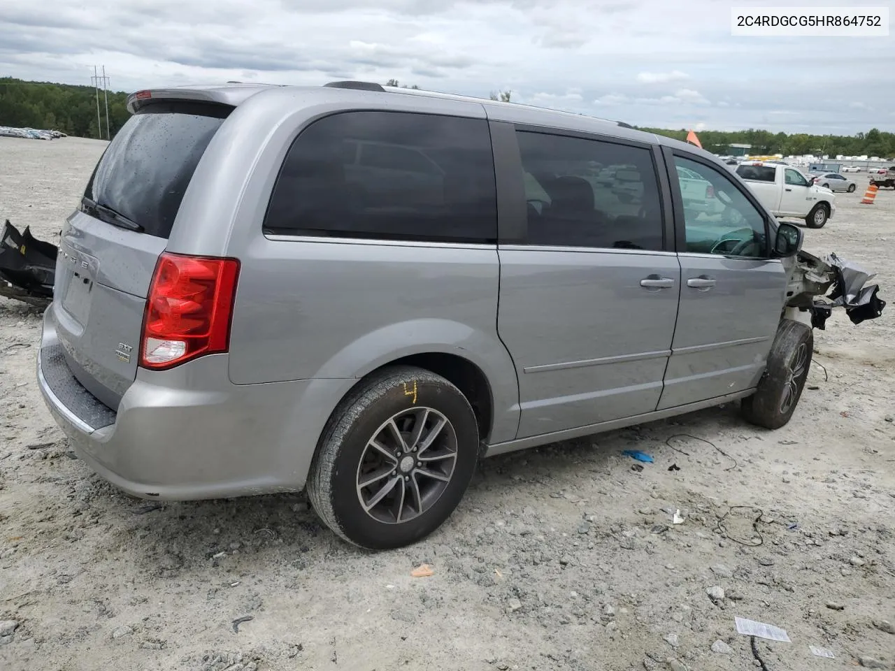 2017 Dodge Grand Caravan Sxt VIN: 2C4RDGCG5HR864752 Lot: 71947294