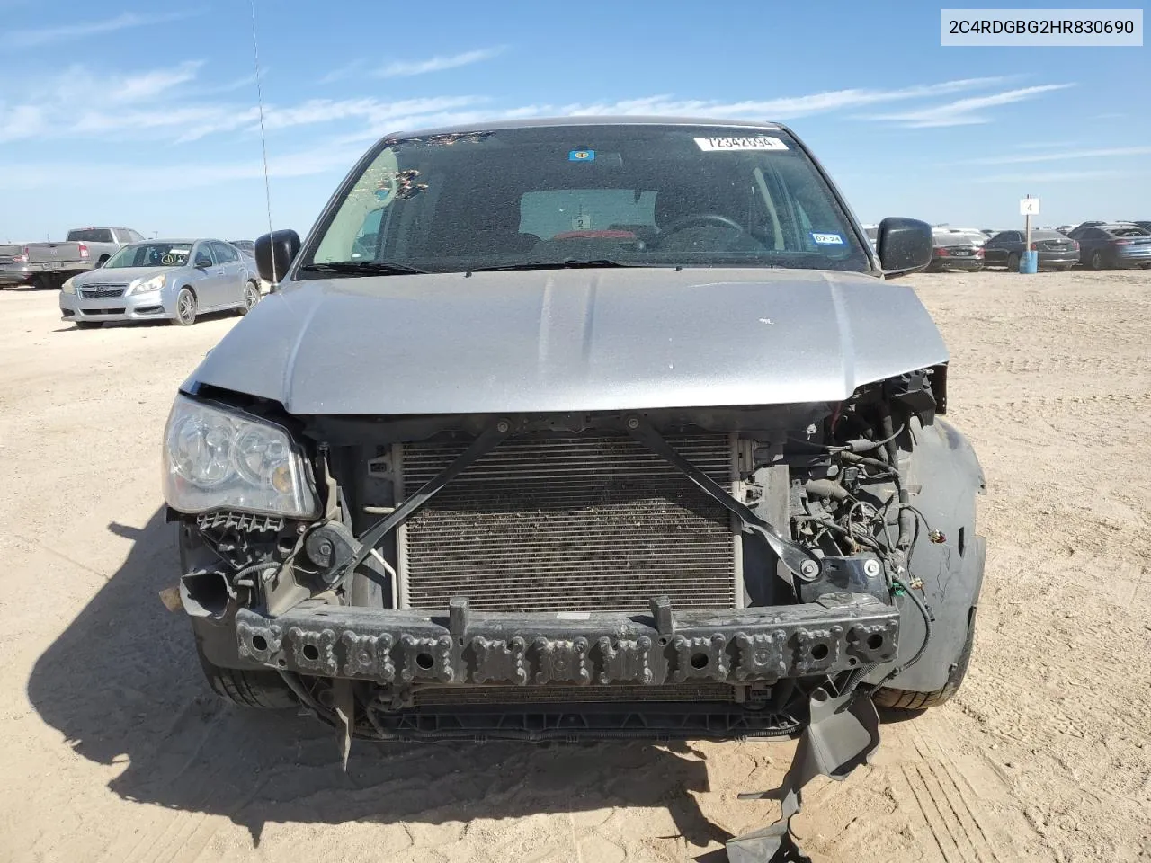 2C4RDGBG2HR830690 2017 Dodge Grand Caravan Se