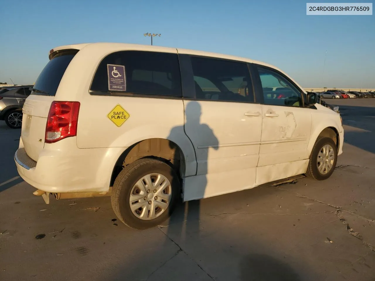 2C4RDGBG3HR776509 2017 Dodge Grand Caravan Se