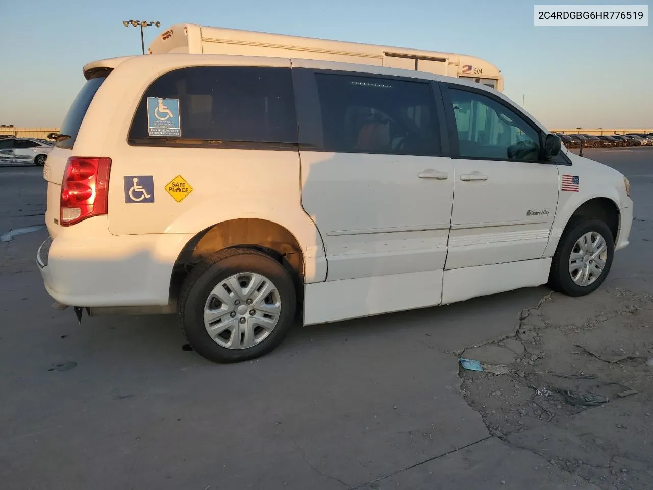 2C4RDGBG6HR776519 2017 Dodge Grand Caravan Se