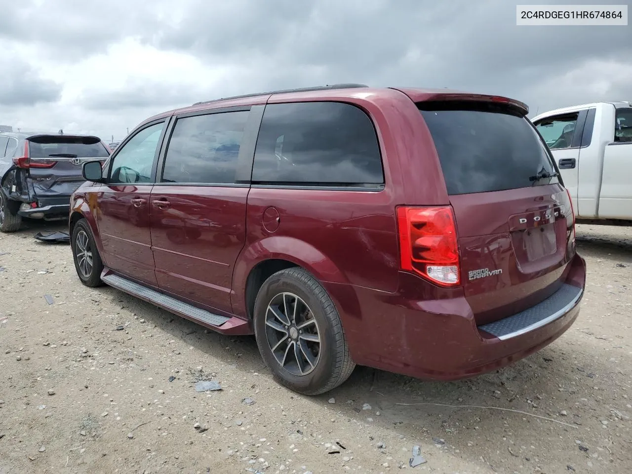 2C4RDGEG1HR674864 2017 Dodge Grand Caravan Gt