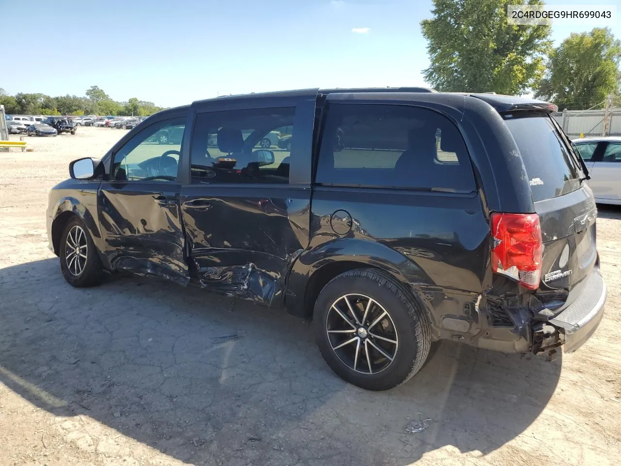 2C4RDGEG9HR699043 2017 Dodge Grand Caravan Gt