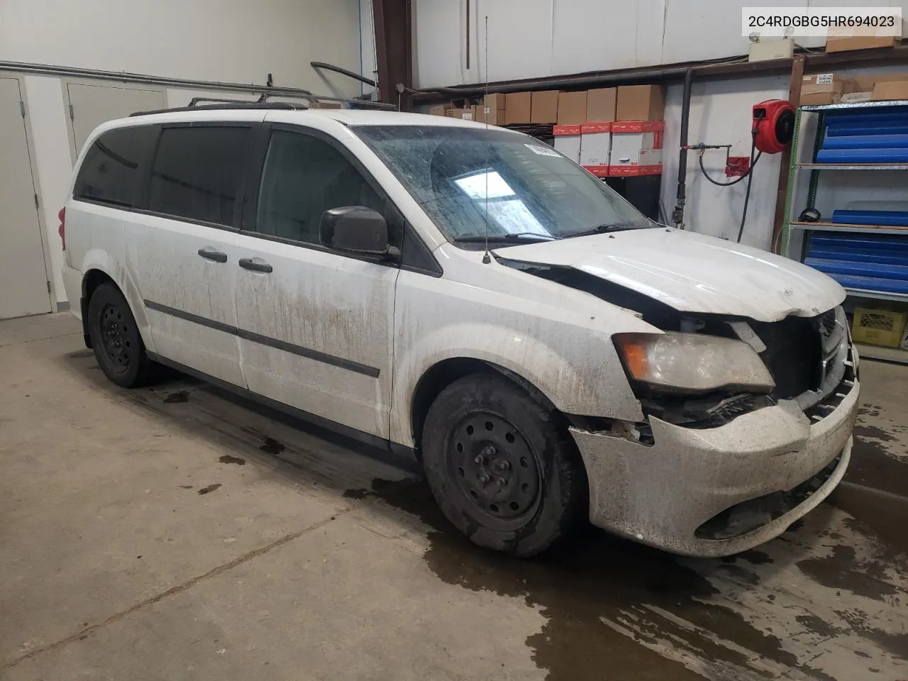 2C4RDGBG5HR694023 2017 Dodge Grand Caravan Se