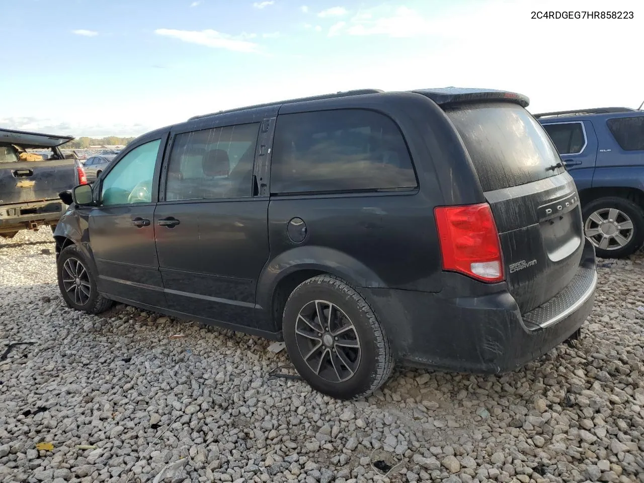 2017 Dodge Grand Caravan Gt VIN: 2C4RDGEG7HR858223 Lot: 74319024