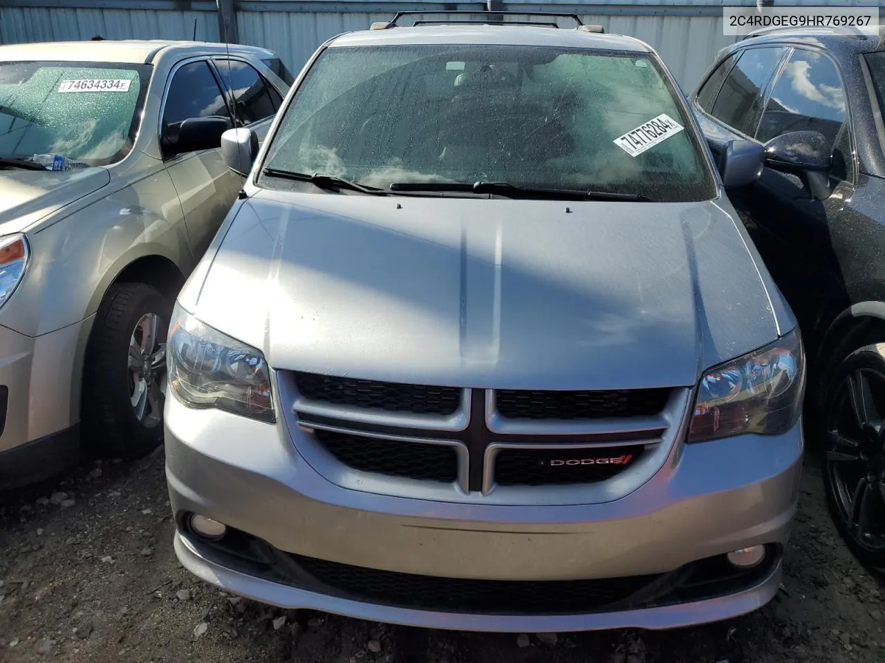 2017 Dodge Grand Caravan Gt VIN: 2C4RDGEG9HR769267 Lot: 74776284