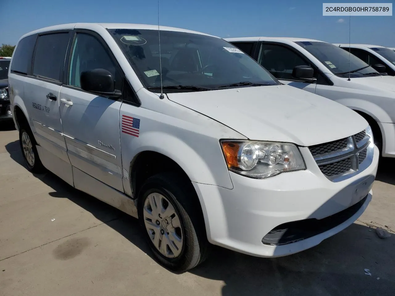 2C4RDGBG0HR758789 2017 Dodge Grand Caravan Se