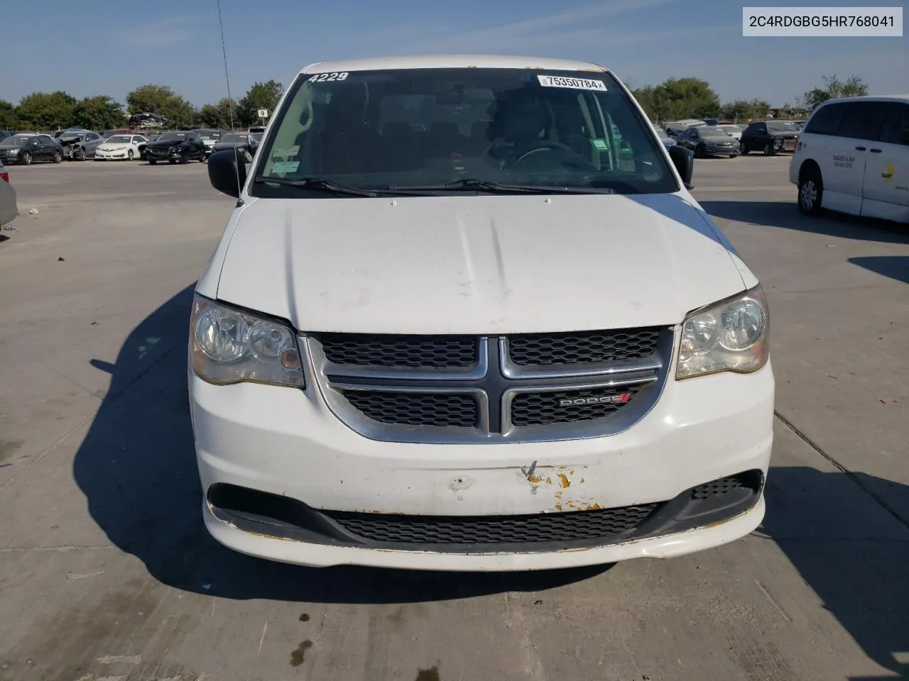 2C4RDGBG5HR768041 2017 Dodge Grand Caravan Se