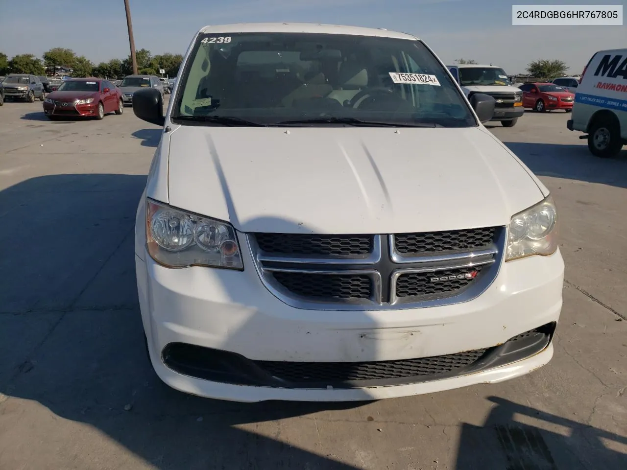 2C4RDGBG6HR767805 2017 Dodge Grand Caravan Se