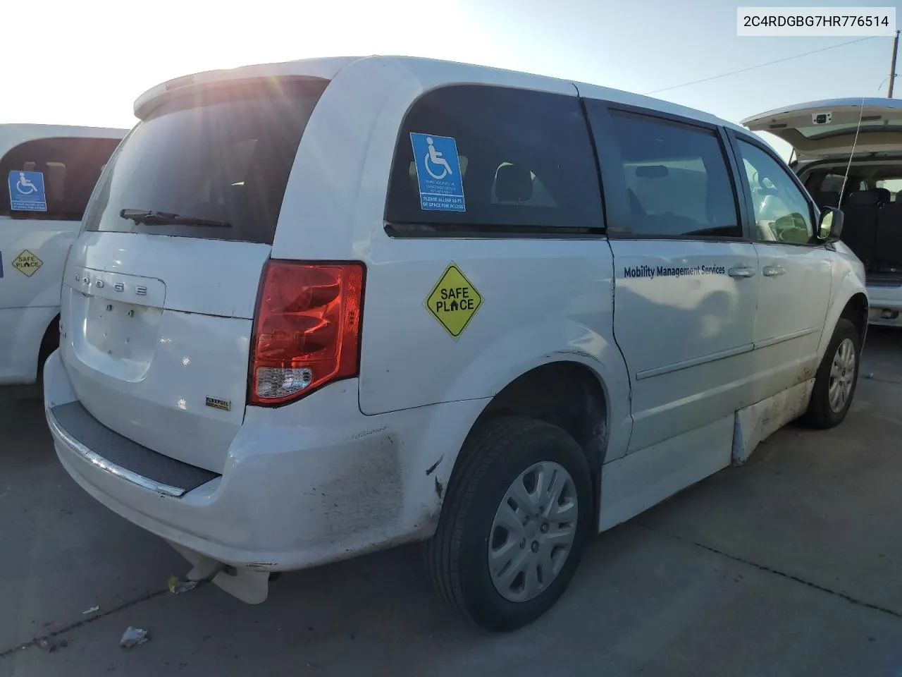 2C4RDGBG7HR776514 2017 Dodge Grand Caravan Se