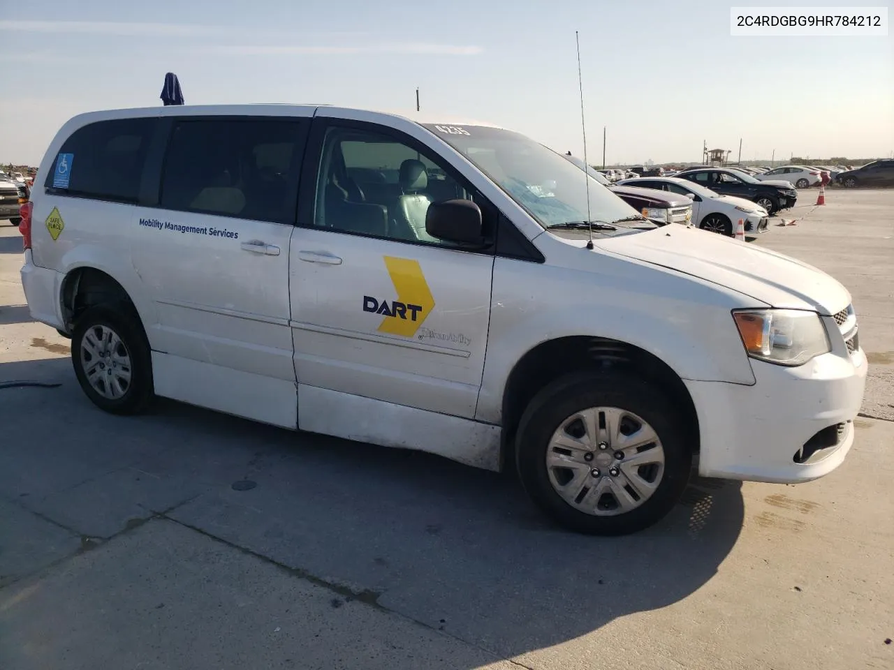 2C4RDGBG9HR784212 2017 Dodge Grand Caravan Se