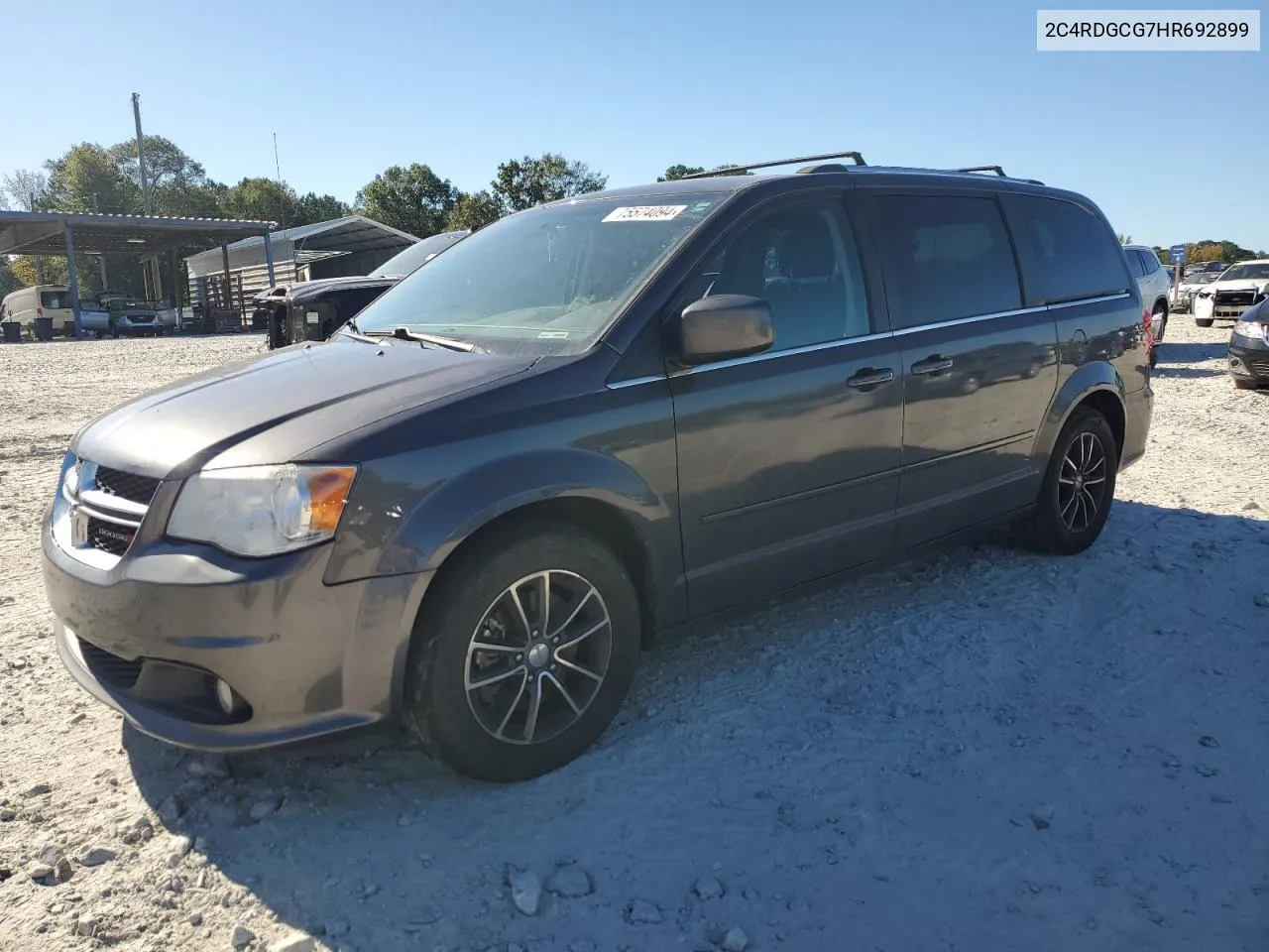 2017 Dodge Grand Caravan Sxt VIN: 2C4RDGCG7HR692899 Lot: 75574094