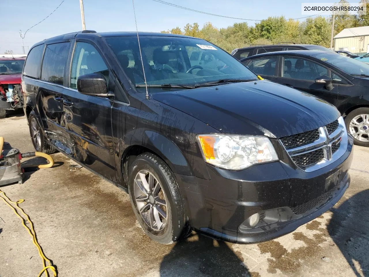 2017 Dodge Grand Caravan Sxt VIN: 2C4RDGCG5HR580294 Lot: 75719684