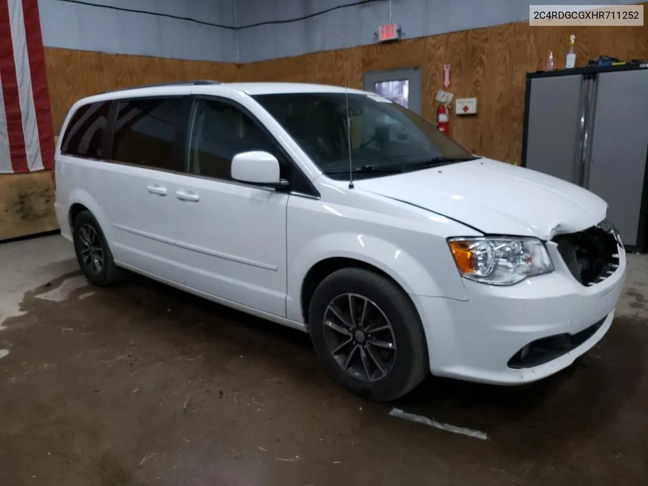 2017 Dodge Grand Caravan Sxt VIN: 2C4RDGCGXHR711252 Lot: 76081414