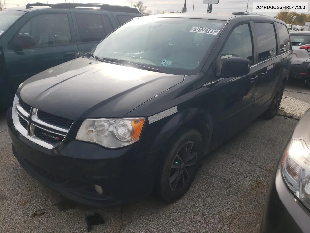 2C4RDGCG3HR547200 2017 Dodge Grand Caravan Sxt