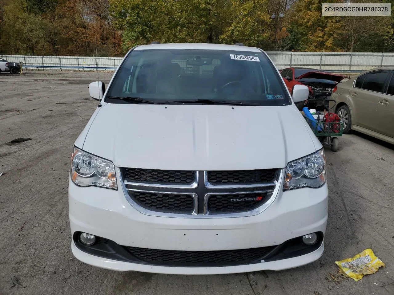 2017 Dodge Grand Caravan Sxt VIN: 2C4RDGCG0HR786378 Lot: 76363894