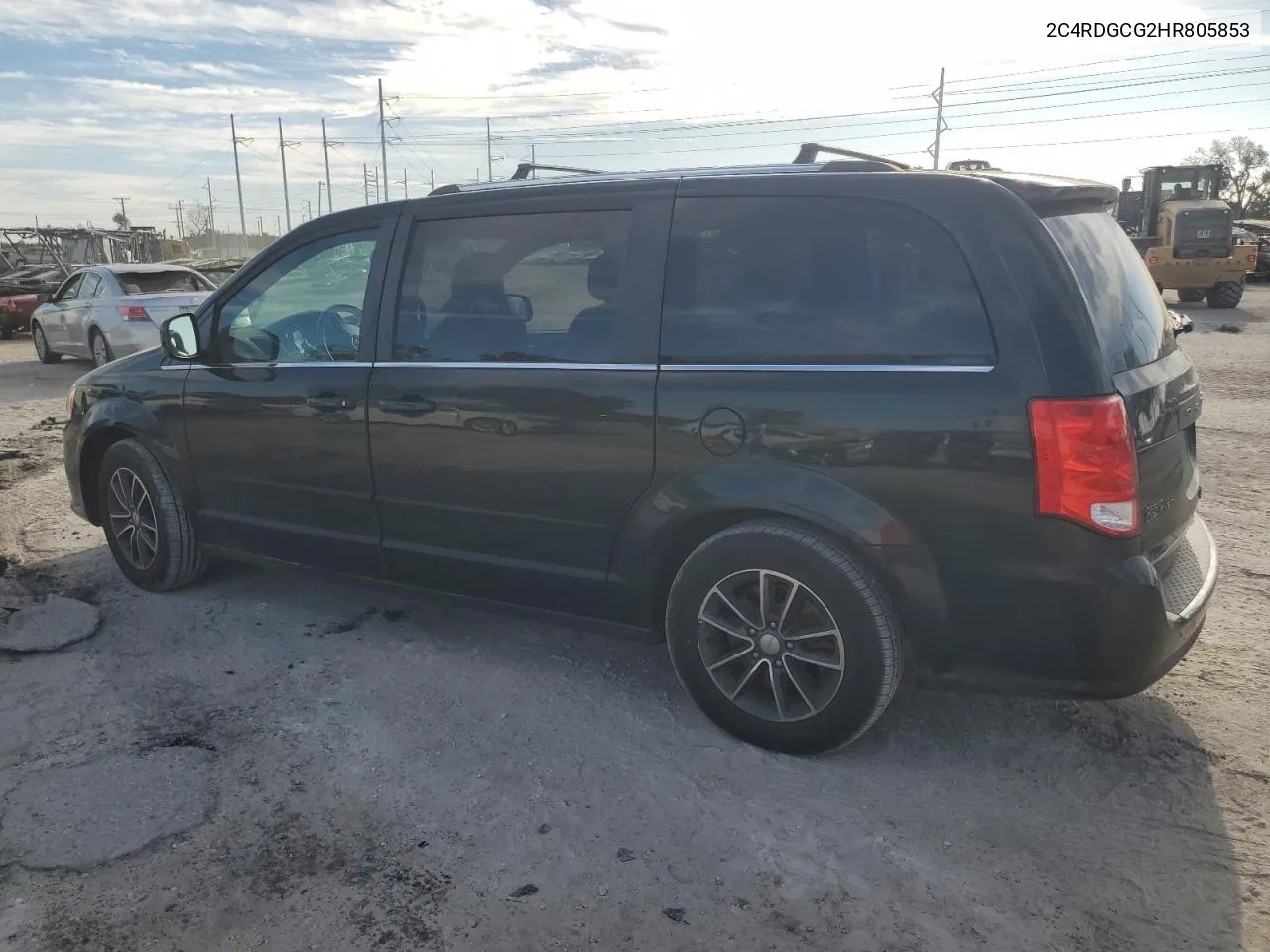 2C4RDGCG2HR805853 2017 Dodge Grand Caravan Sxt