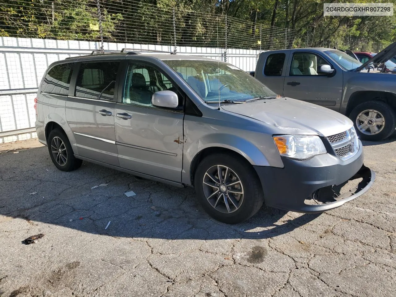 2017 Dodge Grand Caravan Sxt VIN: 2C4RDGCGXHR807298 Lot: 76795094