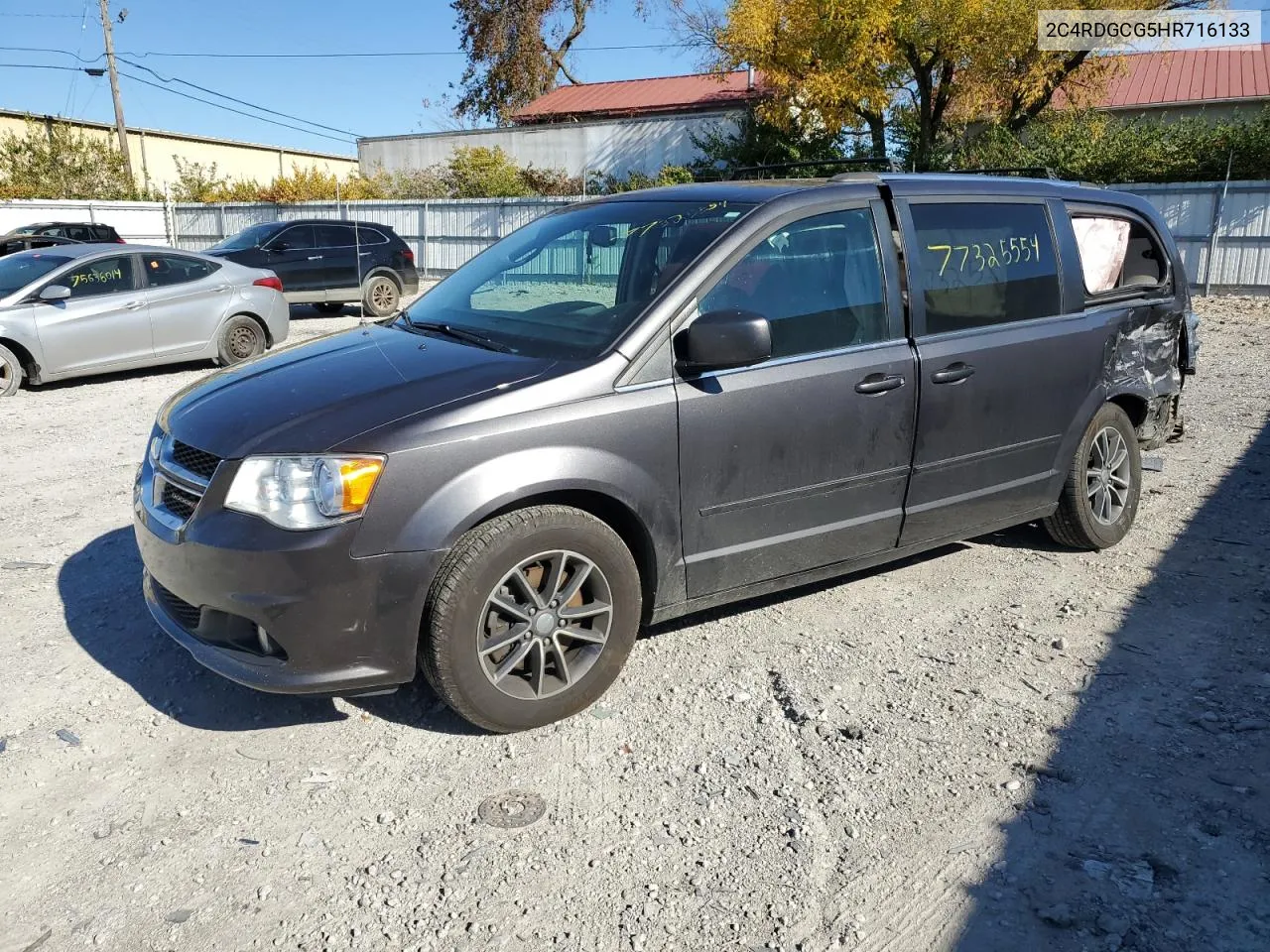 2017 Dodge Grand Caravan Sxt VIN: 2C4RDGCG5HR716133 Lot: 77325554