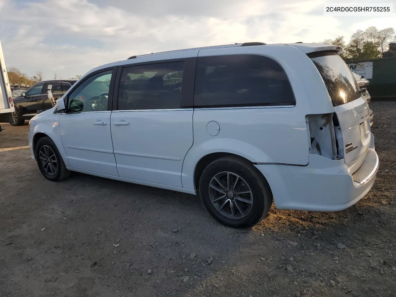 2017 Dodge Grand Caravan Sxt VIN: 2C4RDGCG5HR755255 Lot: 78013334