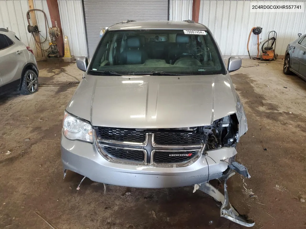 2017 Dodge Grand Caravan Sxt VIN: 2C4RDGCGXHR557741 Lot: 78087454