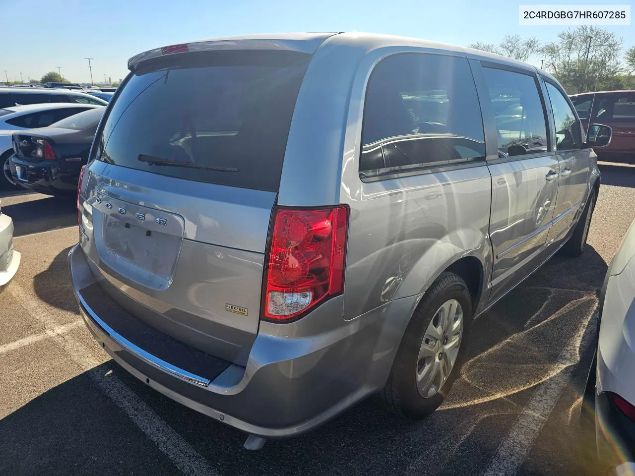 2017 Dodge Grand Caravan Se VIN: 2C4RDGBG7HR607285 Lot: 79090014