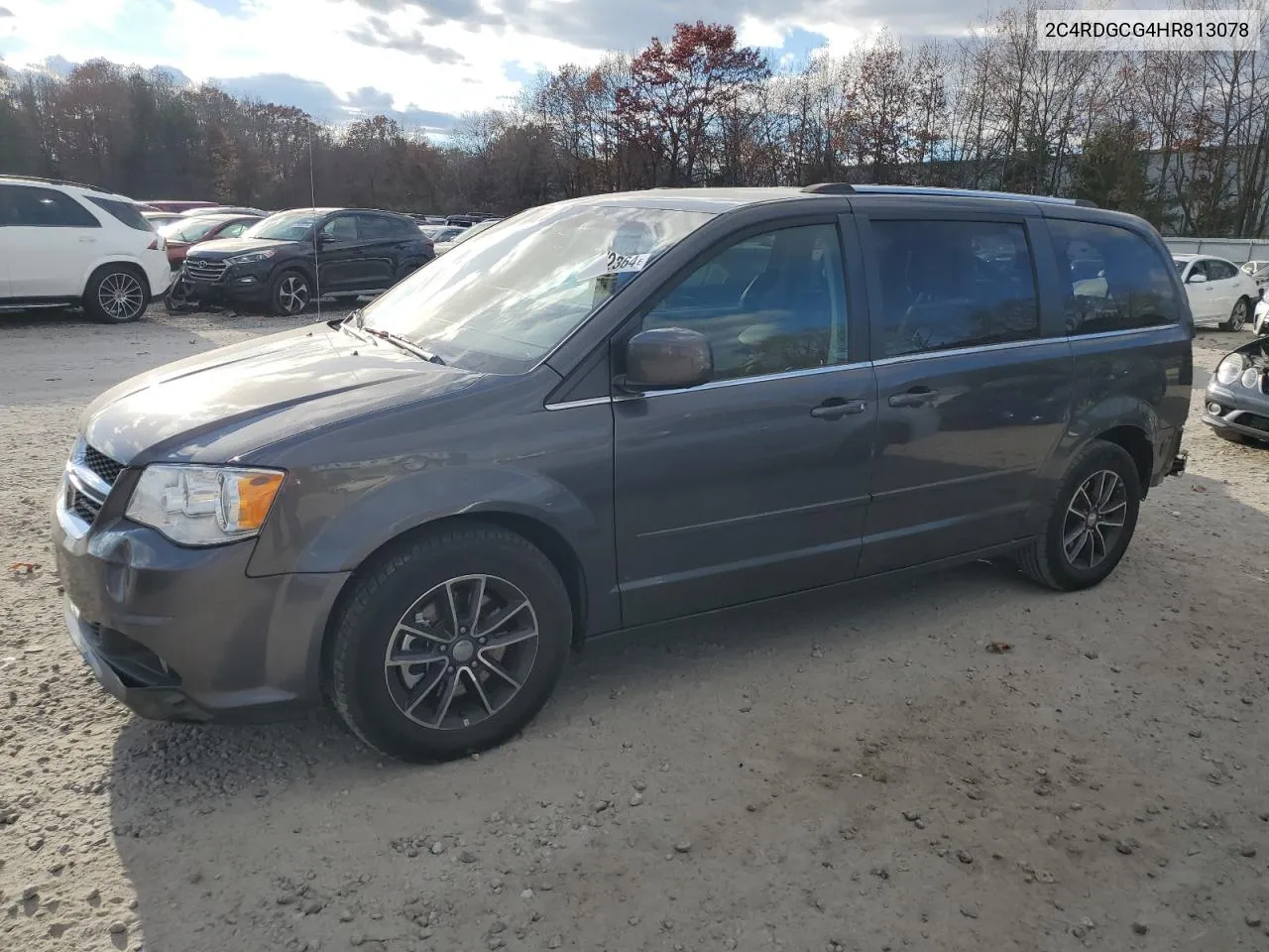 2017 Dodge Grand Caravan Sxt VIN: 2C4RDGCG4HR813078 Lot: 79462364