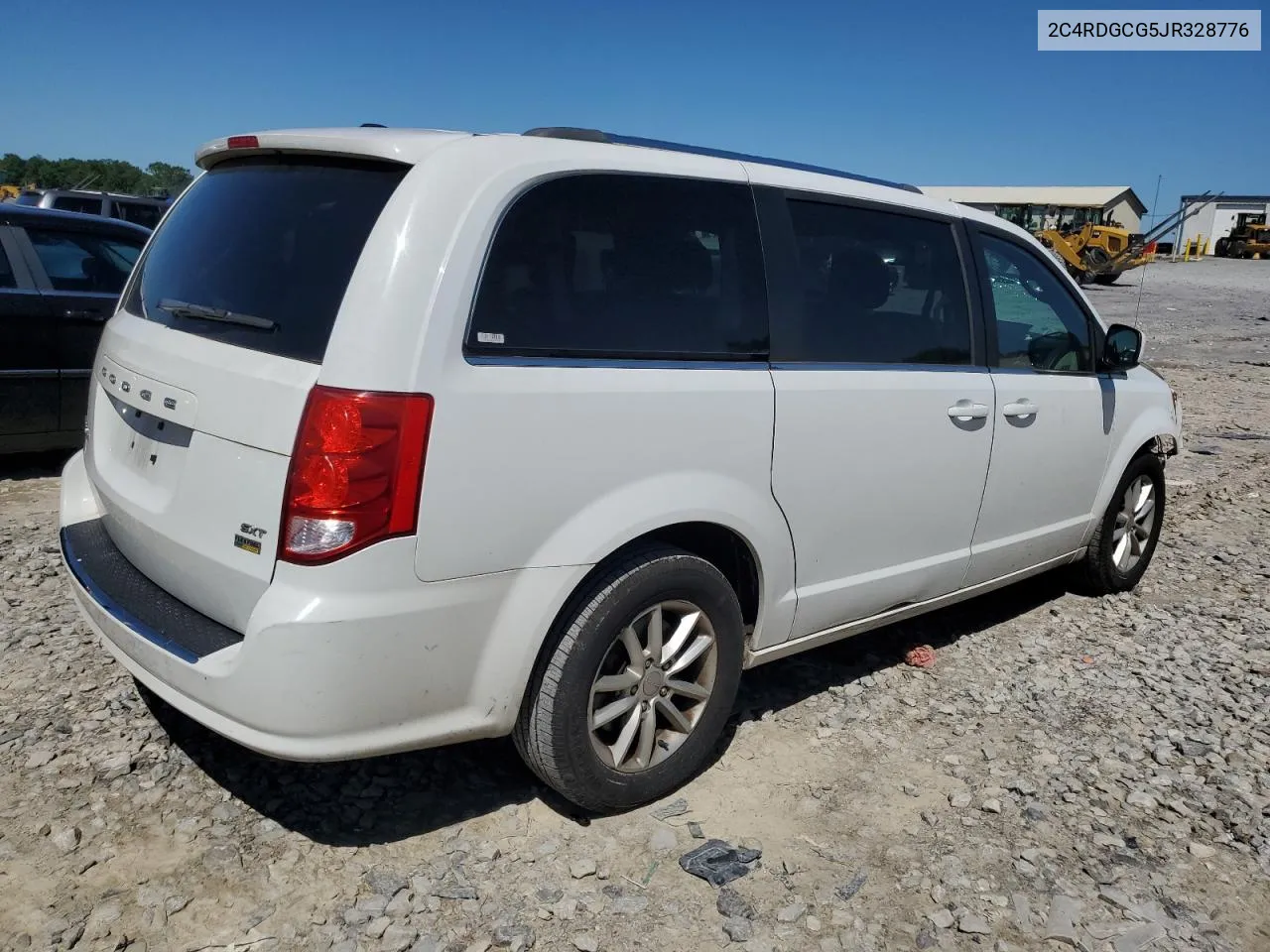 2C4RDGCG5JR328776 2018 Dodge Grand Caravan Sxt