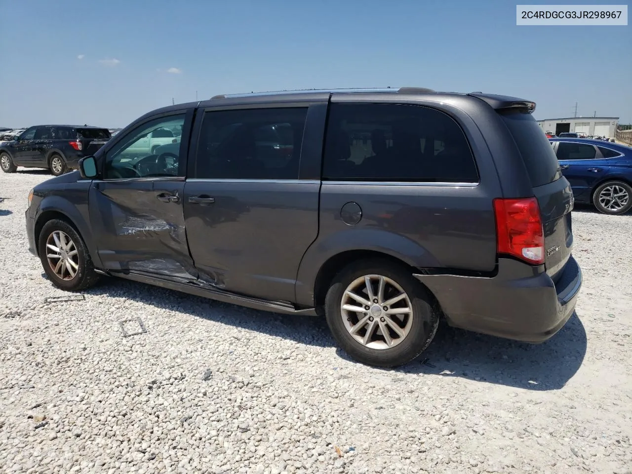 2C4RDGCG3JR298967 2018 Dodge Grand Caravan Sxt