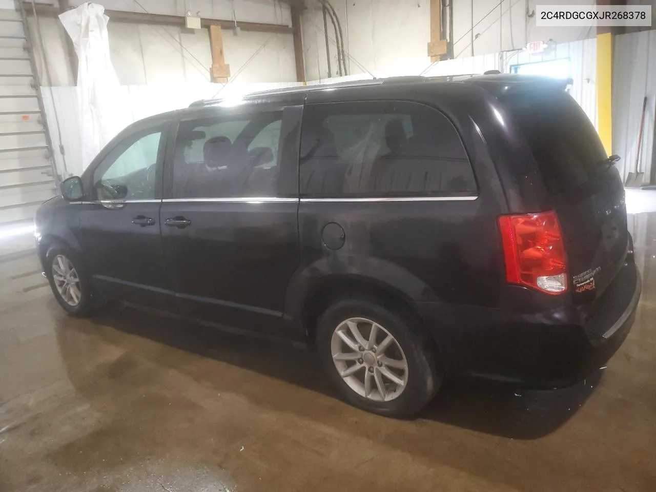 2C4RDGCGXJR268378 2018 Dodge Grand Caravan Sxt