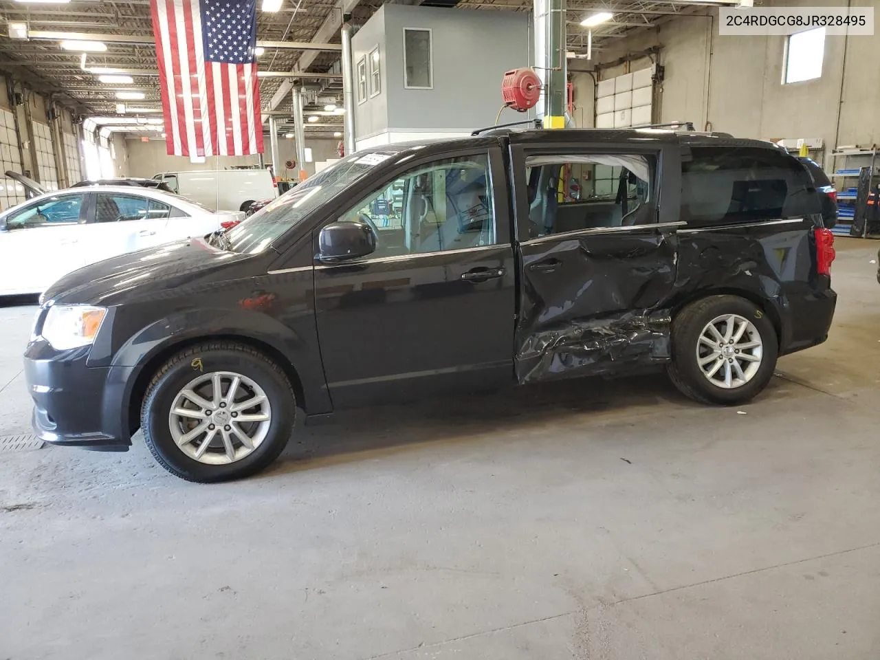 2018 Dodge Grand Caravan Sxt VIN: 2C4RDGCG8JR328495 Lot: 68090974