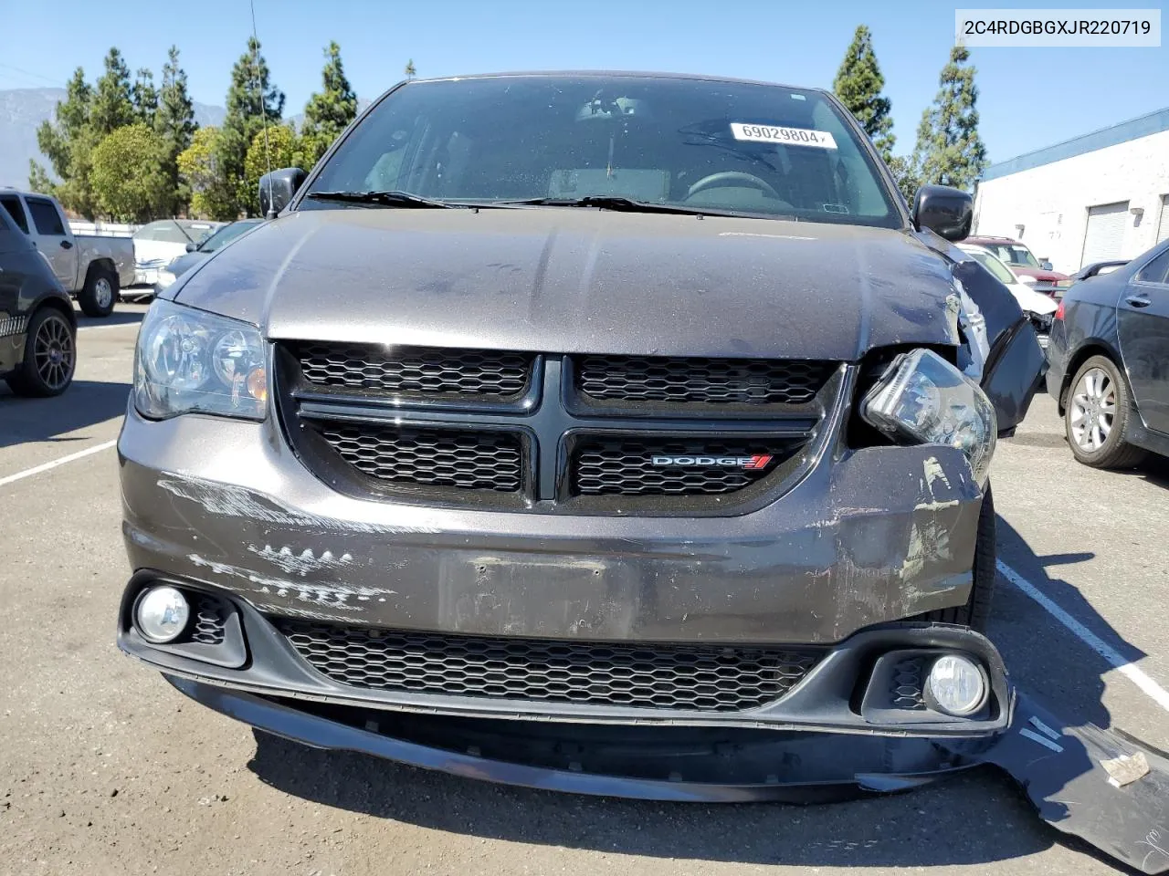 2018 Dodge Grand Caravan Se VIN: 2C4RDGBGXJR220719 Lot: 69029804