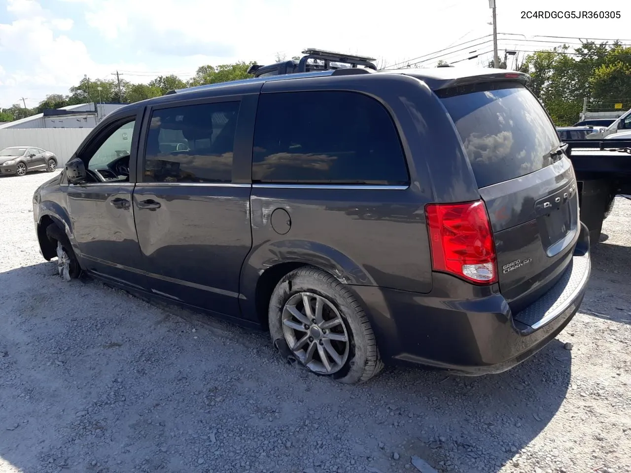 2C4RDGCG5JR360305 2018 Dodge Grand Caravan Sxt